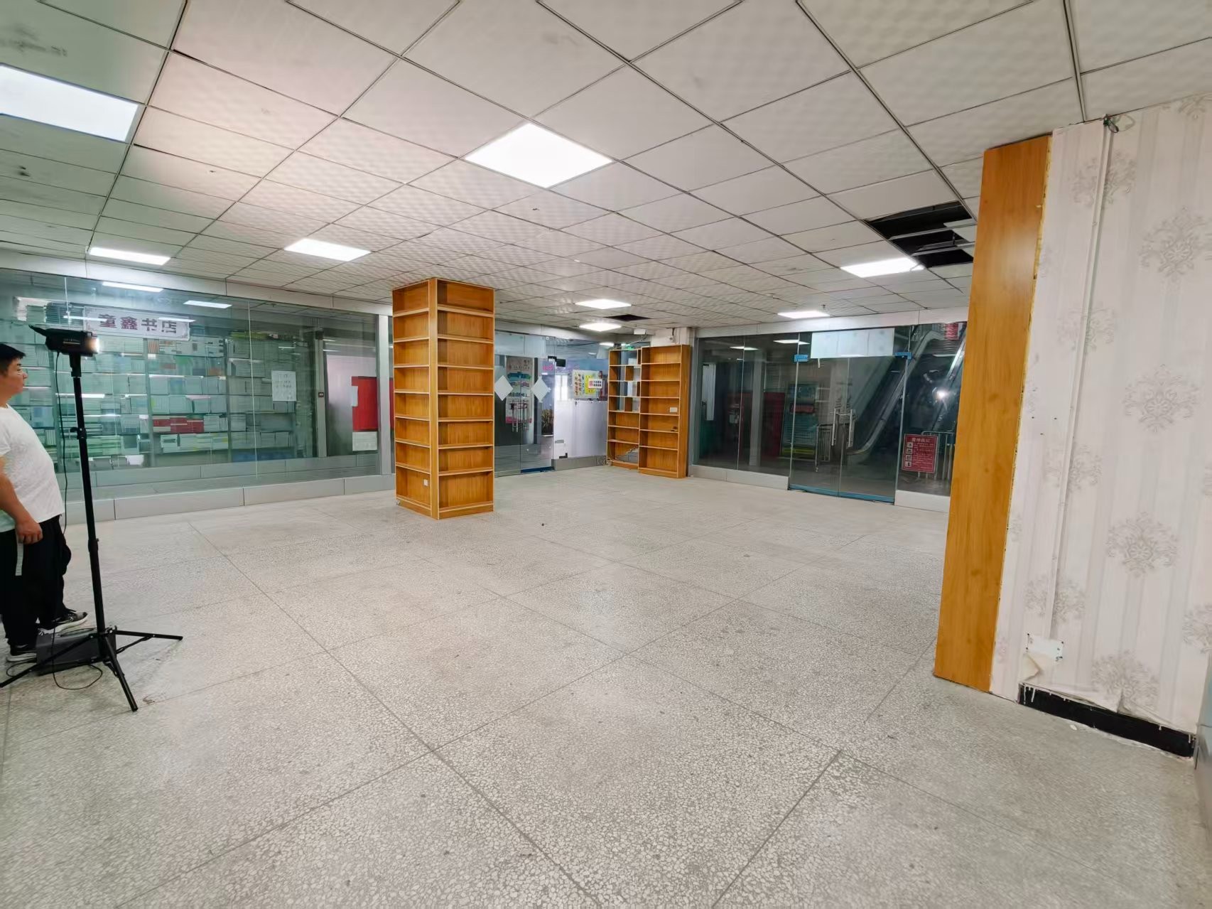 集市南街入驻AI产业园，共享数字经济新机遇